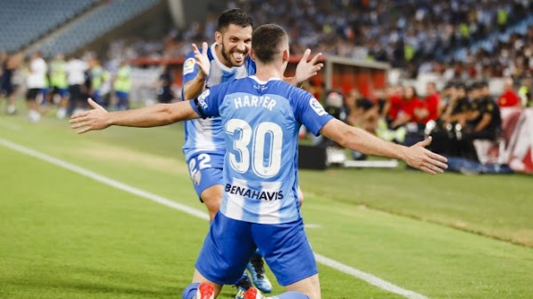 El Málaga gana al Almería y suma tres de tres (0-1)