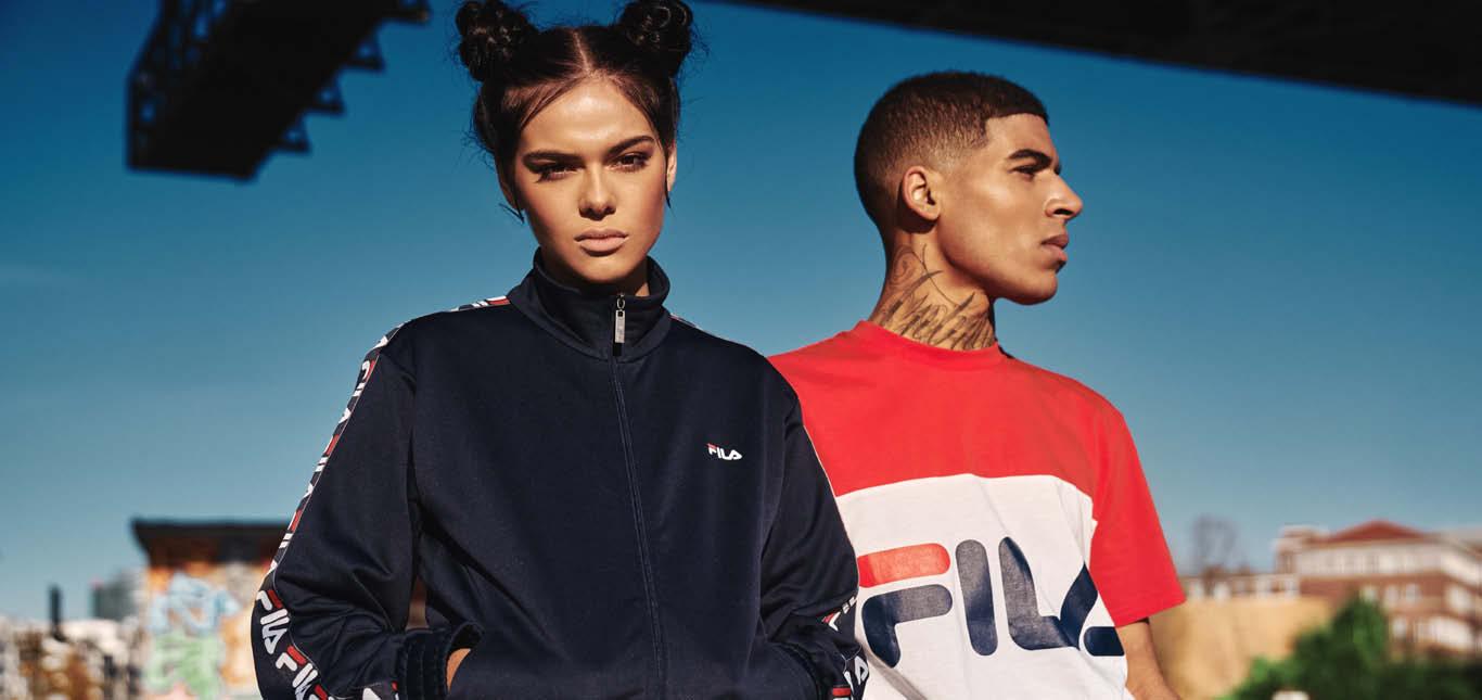 Tendance gros logo de marque - Fila tendance-gros-logo-de-marque, fila, champion, champion usa, sweat-champion, sweat-fila, jogging-champion, jogging-fila, t-shirt-champion, t-shirt-fila, t-shirt-levis, survĆŖtement-champion, survĆŖtement-fila, veste-champion, veste-fila, veste-de-survĆŖtement-champion, veste-de-survĆŖtement-fila, Gosha Rubchinskiy x Kappa, veste-kappa, jogging-kappa, survetement-kappa, t-shirt-kappa