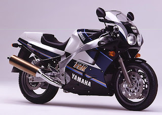 Yamaha FZR Bike Wallpapers