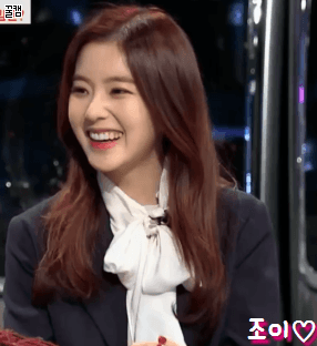 리버풀vs맨시티 앞두고 막간타임에 보는 어제자 런드리데이 아이린.gif | 인스티즈