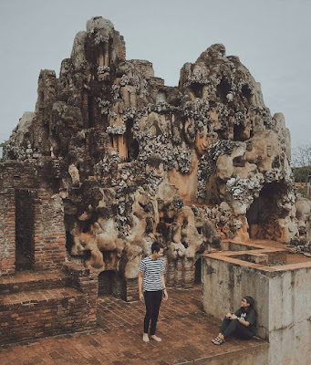 Gua Sunyaragi Cirebon: Tiket Masuk, Sejarah Dan Lokasi Gua Sunyaragi Cirebon: Tiket Masuk, Sejarah Dan Lokasi