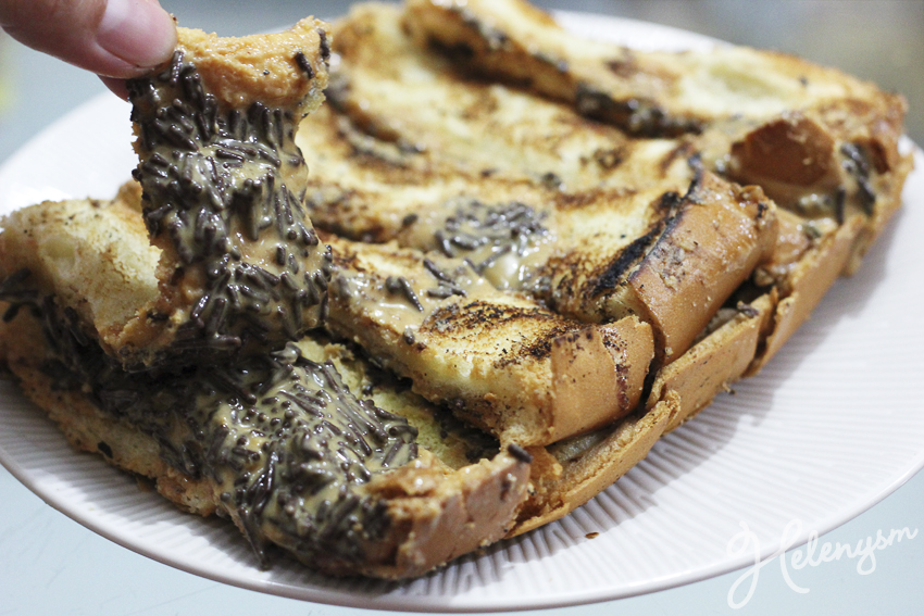 √ Cara Membuat Roti Bakar Bandung Sederhana Enak √ Cara Membuat Roti Bakar Bandung Sederhana Enak [Resep From nmtchicago.org
Berikut ini rekomendasi beberapa kedai roti bakar yang enak dan wajib dicoba saat berkunjung ke bandung. Bumbu kacang siomay bandung serbaguna. 1.819 resep pisang bakar teflon ala rumahan yang sederhana dan lezat dari komunitas memasak terbesar dunia! Kalau penasaran ingin membuat roti di rumah, kamu bisa kok coba membuat. 1 tetes pewarna makanan kuning; 20 di bandung dengan harga mulai rp.
Cara membuat roti smoke beef metode autolisis pun tidak sulit, dengan 6 langkah mudah, bisa dipastikan anda bisa membuat roti smoke beef metode autolisis yang enak dan lezat.
Roti bakar bisa menjadi salah satu kudapan yang cocok untuk menemani suasana malam di kota bandung yang dingin. Selain roti tawar, kamu juga bisa membuat roti dengan beragam isian. Resep dan bahan roti bakar cara membuat roti bakar bandung enak dan lezat. Stereo desserts merupakan pelopor ready to eat ice cake kemasan. Cara membuat roti smoke beef metode autolisis pun tidak sulit, dengan 6 langkah mudah, bisa dipastikan anda bisa membuat roti smoke beef metode autolisis yang enak dan lezat. Cara membuat bingka roti tawar kukus pun tidak sulit, dengan 5 langkah mudah, bisa dipastikan anda bisa membuat bingka roti tawar kukus yang enak dan lezat.
![Download Gambar Roti Bakar Yg Enak Gambar Makanan Download Gambar Roti Bakar Yg Enak Gambar Makanan