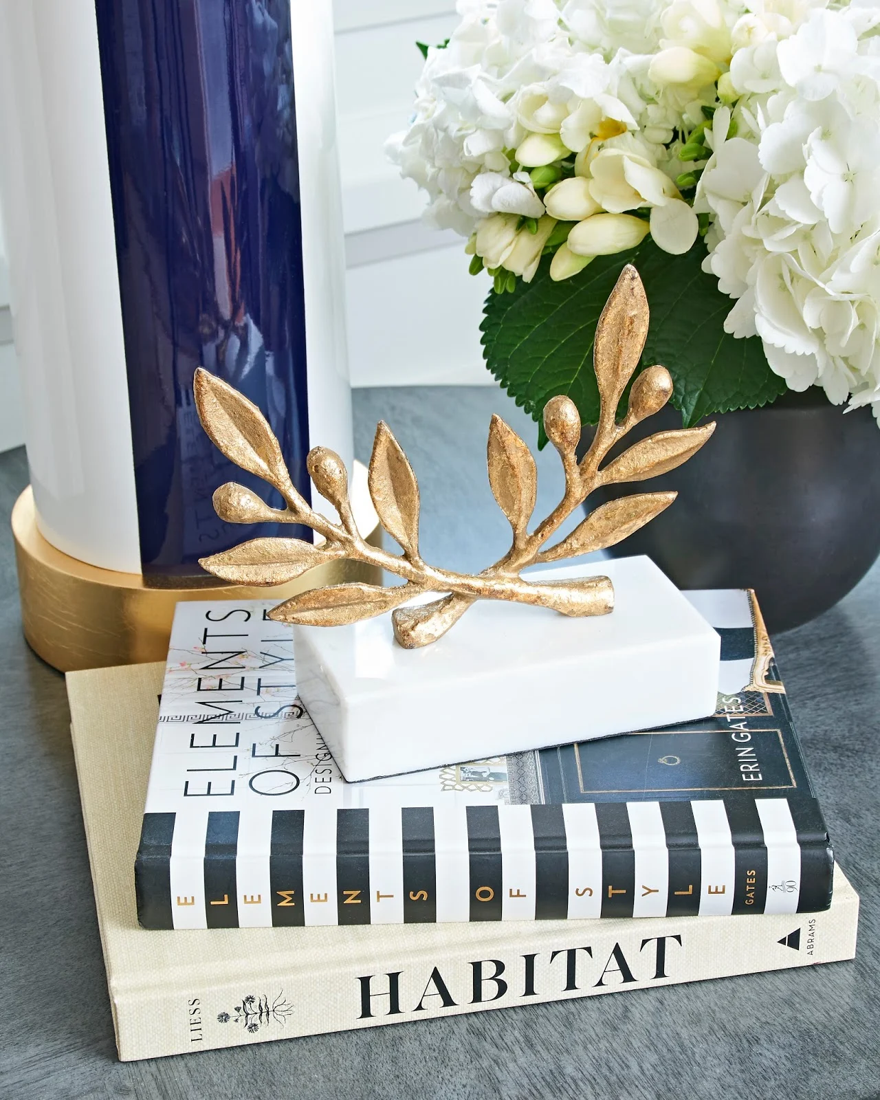 gold table decor, modern coffee table styling
