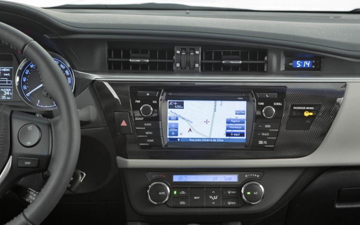 Novo Corolla 2015 - interior - painel