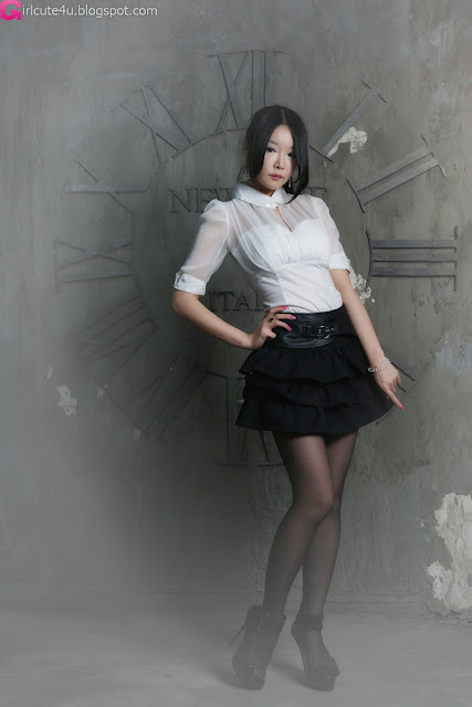 Xxx Nude Girls Lee Eun Seo - White Sheer And Ruffle Skirt-1665