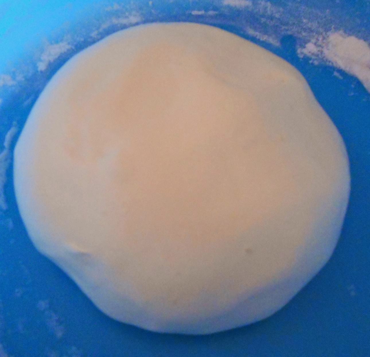 The Moody Homemaker Homemade Marshmallow Fondant Recipe
