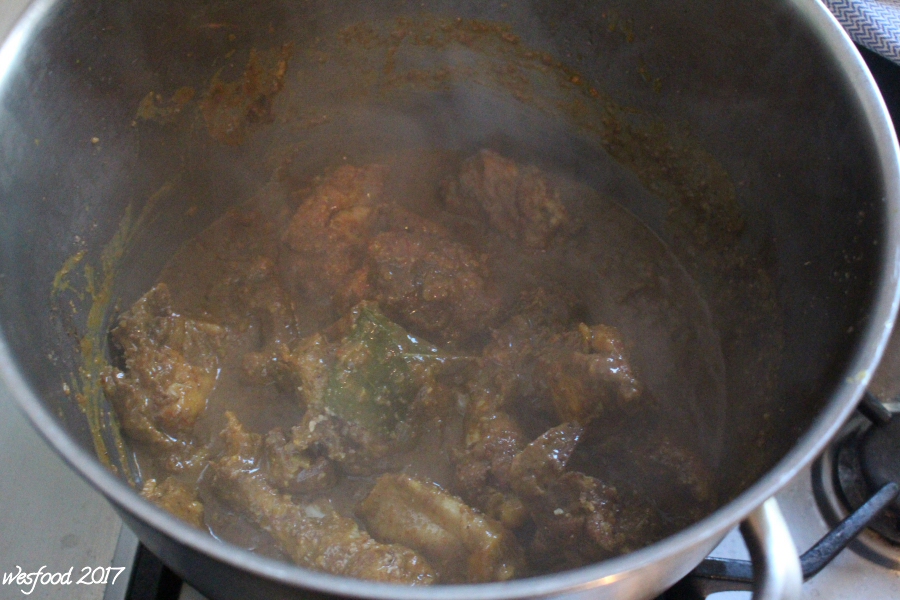 WesFood - Herr Westerhausen kocht ...: Persisches Huhn in Granatapfel ...