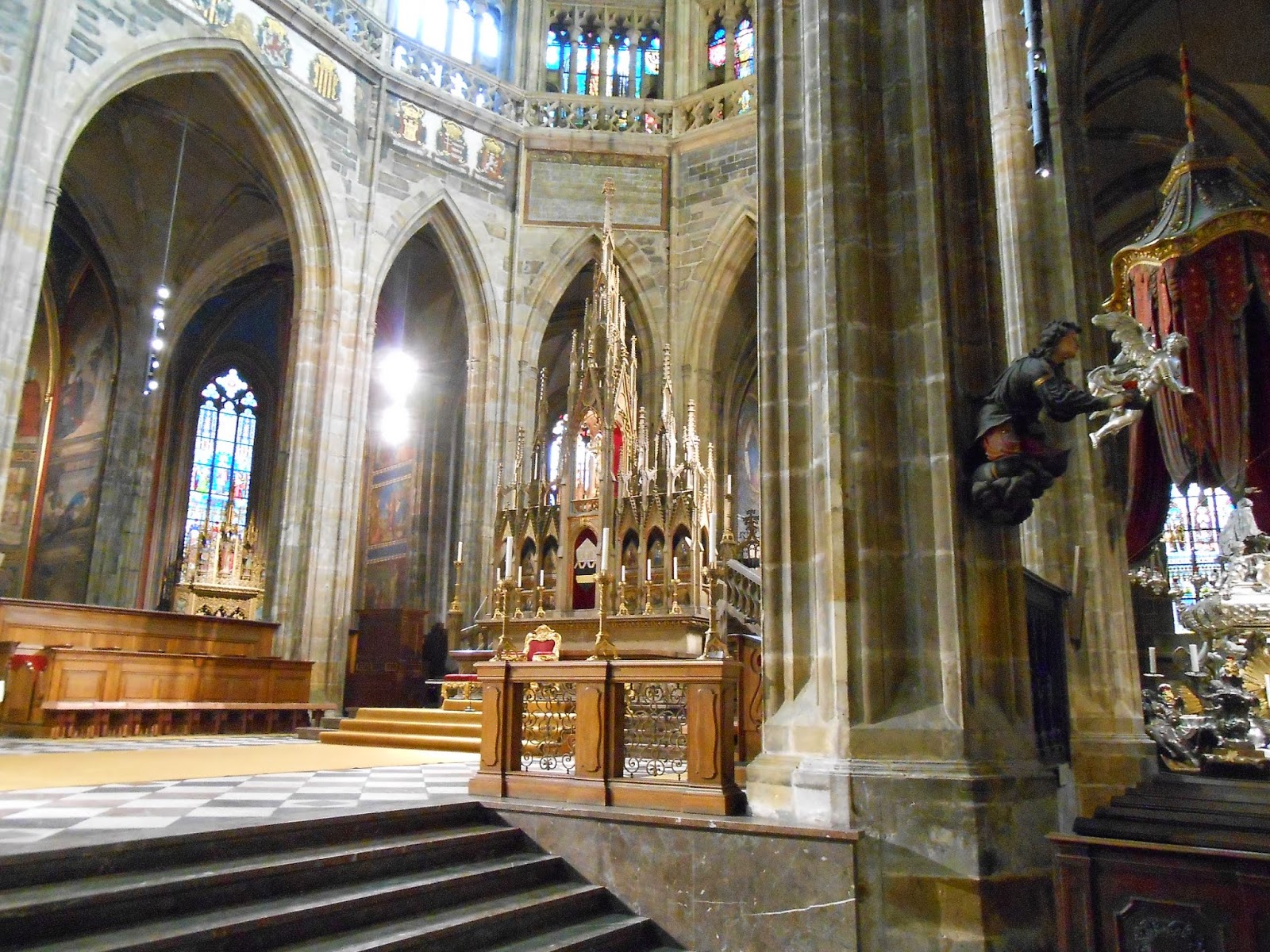 st-vitus-cathedral-in-prague-catholic-news-live