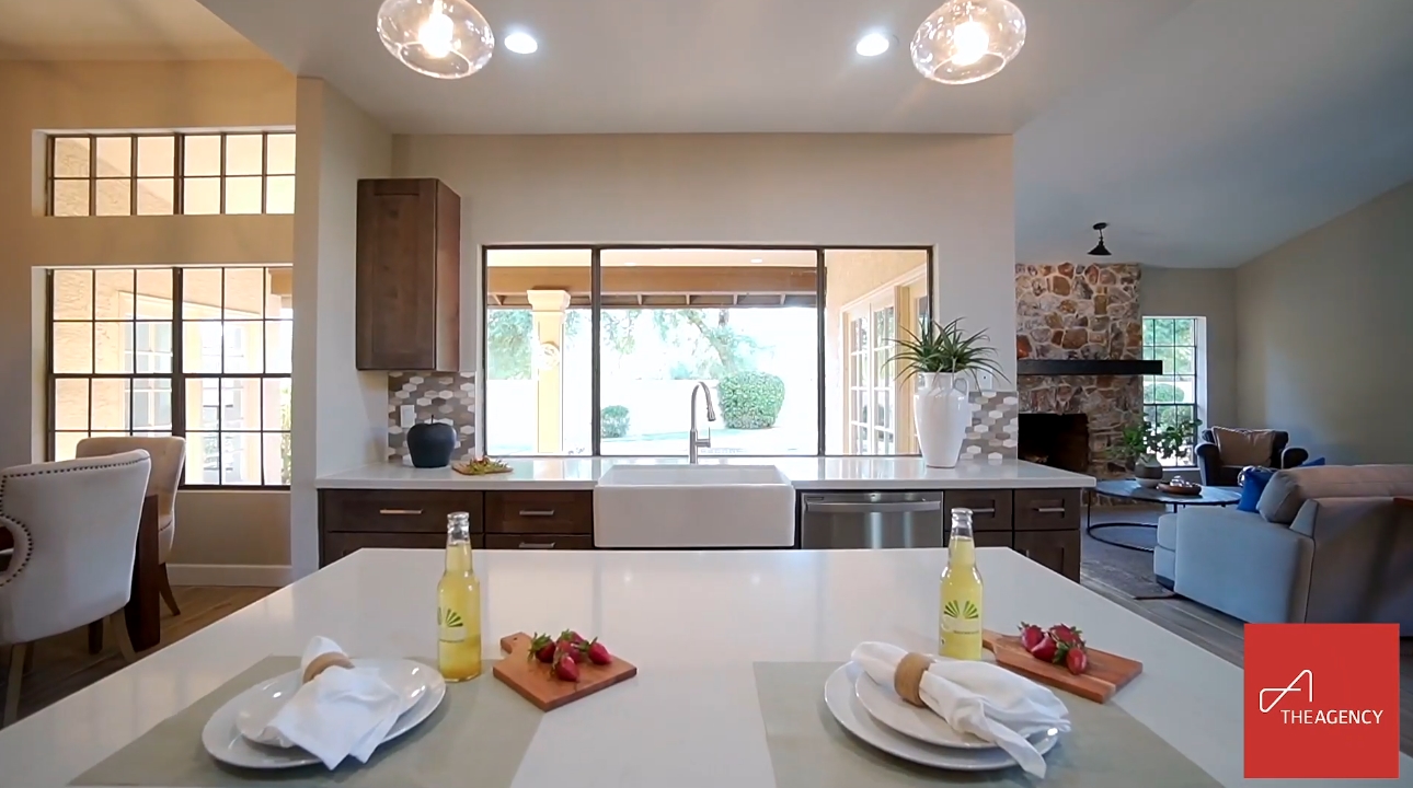 16 Photos vs. 9825 N 96th Place | Scottsdale - Luxury Home & Interior Design Video Tour 16 Photos vs. 9825 N 96th Place | Scottsdale - Luxury Home & Interior Design Video Tour