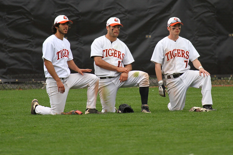 Dylan Heuer Productions: 5/4 - RIT Baseball Action Shots