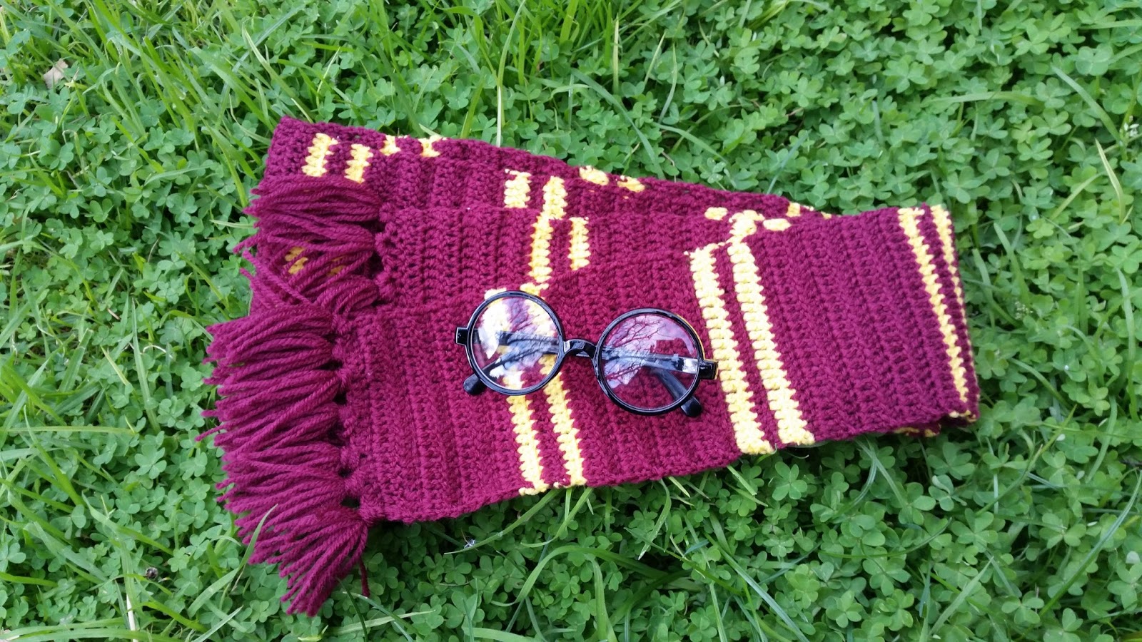 Crochet Harry Potter Hogwarts House Scarf Bookmark - kNot mY deSigns