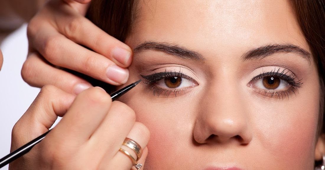 сам красоты. макияж визаж. красота и здоровье. косметика. женщина косметология.