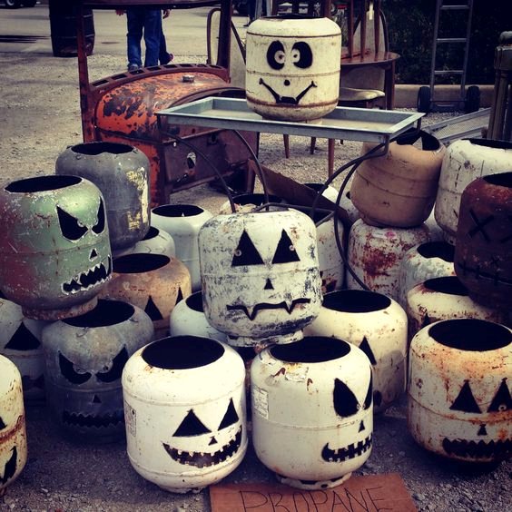 Dishfunctional Designs Amazing Things Made With Old Upcycled Propane Tanks