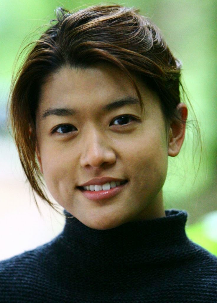 Eight reasons Korean girls go for Western boys