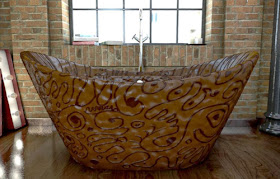 Bathroom-made-of-Belgian-Chocolate_2