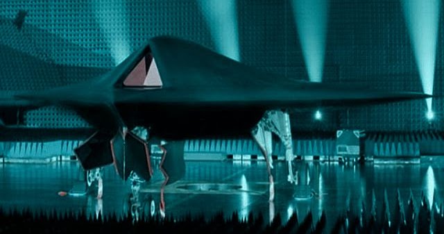 Lockheed Skunkworks employee speaks out "Technology from Extraterrestrials"