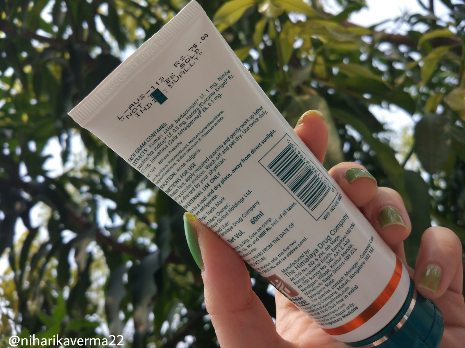 Himalaya Herbal Healthcare CLARINA AntiAcne Kit Review Niharika