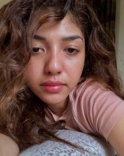 Asian Babes: Maricon Escosis | Hot Random Selfie Pics