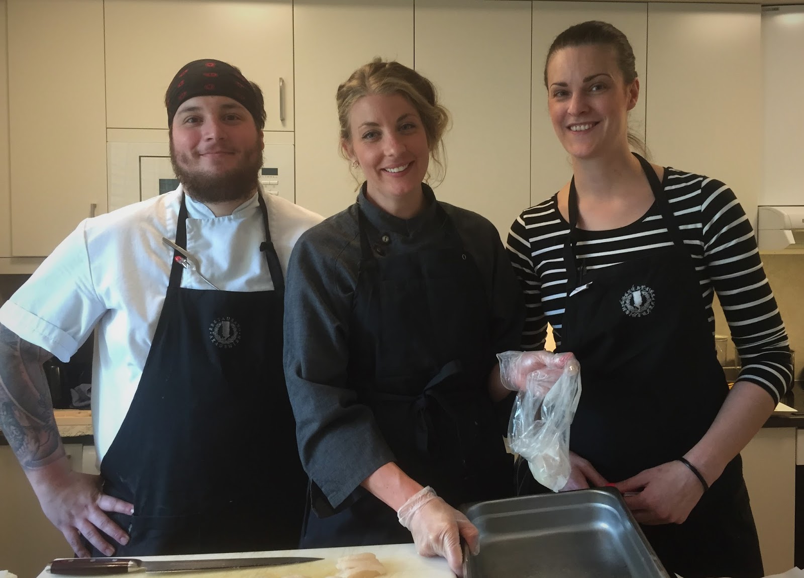 Café Rotsunda: Frida Ronge gästspelar på Café Rotsunda den 12 maj