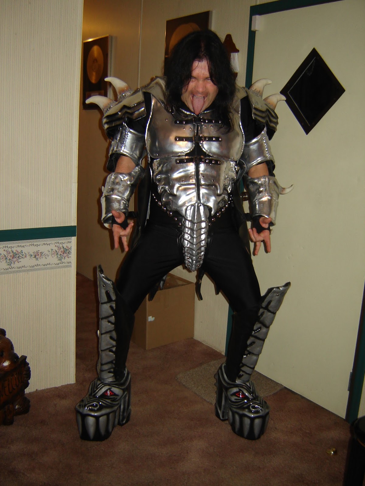 KISS COSTUMES & BOOTS The Gene Simmons MONSTER belt as well as the