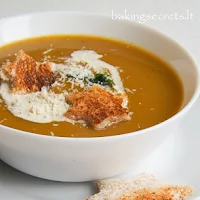 http://www.bakingsecrets.lt/2016/01/moliugu-sriuba-butternut-squash-soup.html