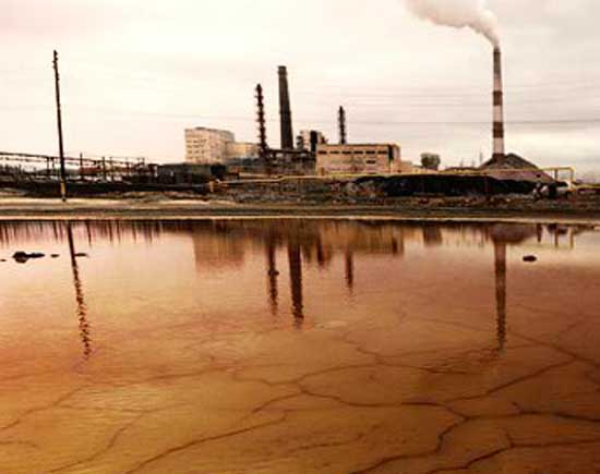 Environmental Pollution Factory Escape Juego Solución ayuda pistas