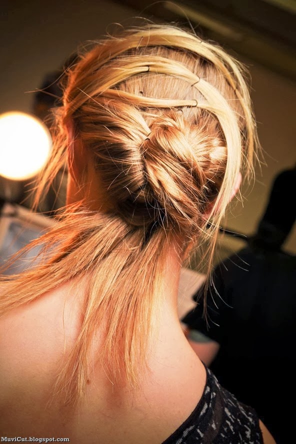 Muvicut Hairstyles For Girls 12 Cute And Easy Updos For Long Hair