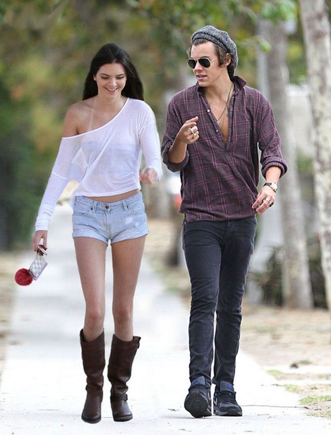 Harry Styles And Kendall Jenners Private Vacation Photos Leaked On ~ Set Entertainment