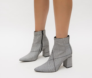 Botine Barber Negre cu toc gros pentru birou Botine Barber Negre cu toc gros pentru birou