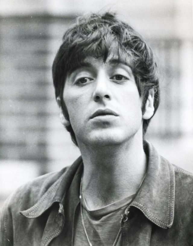 20 Black and White Portraits of a Young Al Pacino During the 1970s