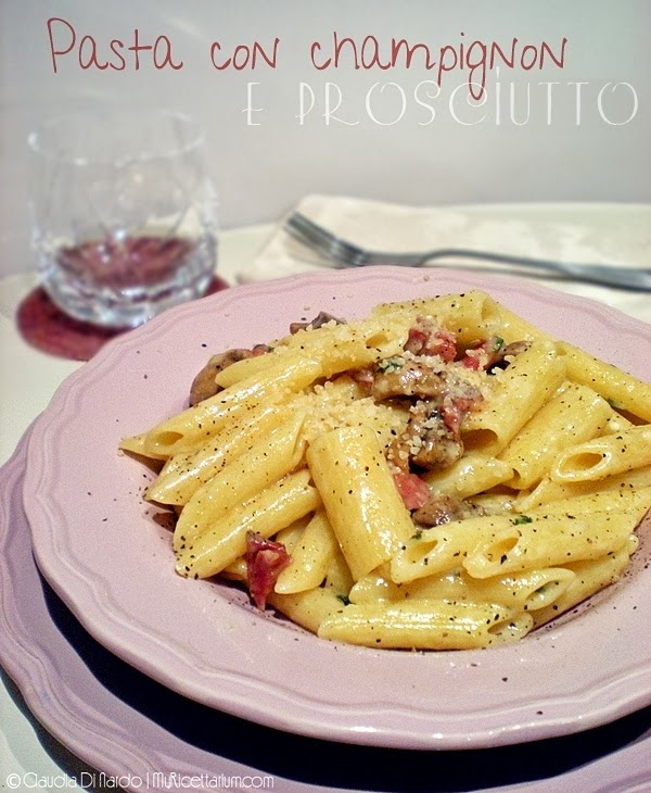 pasta con champignon e prosciutto crudo