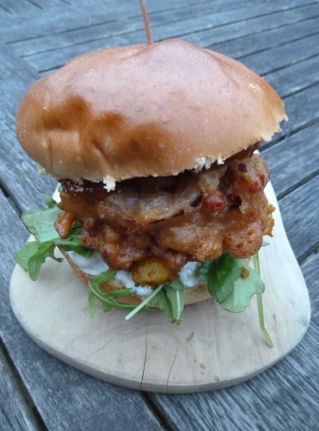 ceejays. Onion Bhaji Burger with Bombay Potatoes, Cucumber and Mint
