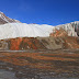 Учени разгадаха тайната на "Кървавия" водопад в ледника Тейлър в Антарктида (видео)