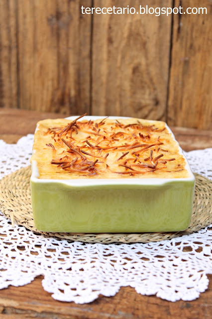  PATATAS GRATINADAS CON QUESO 