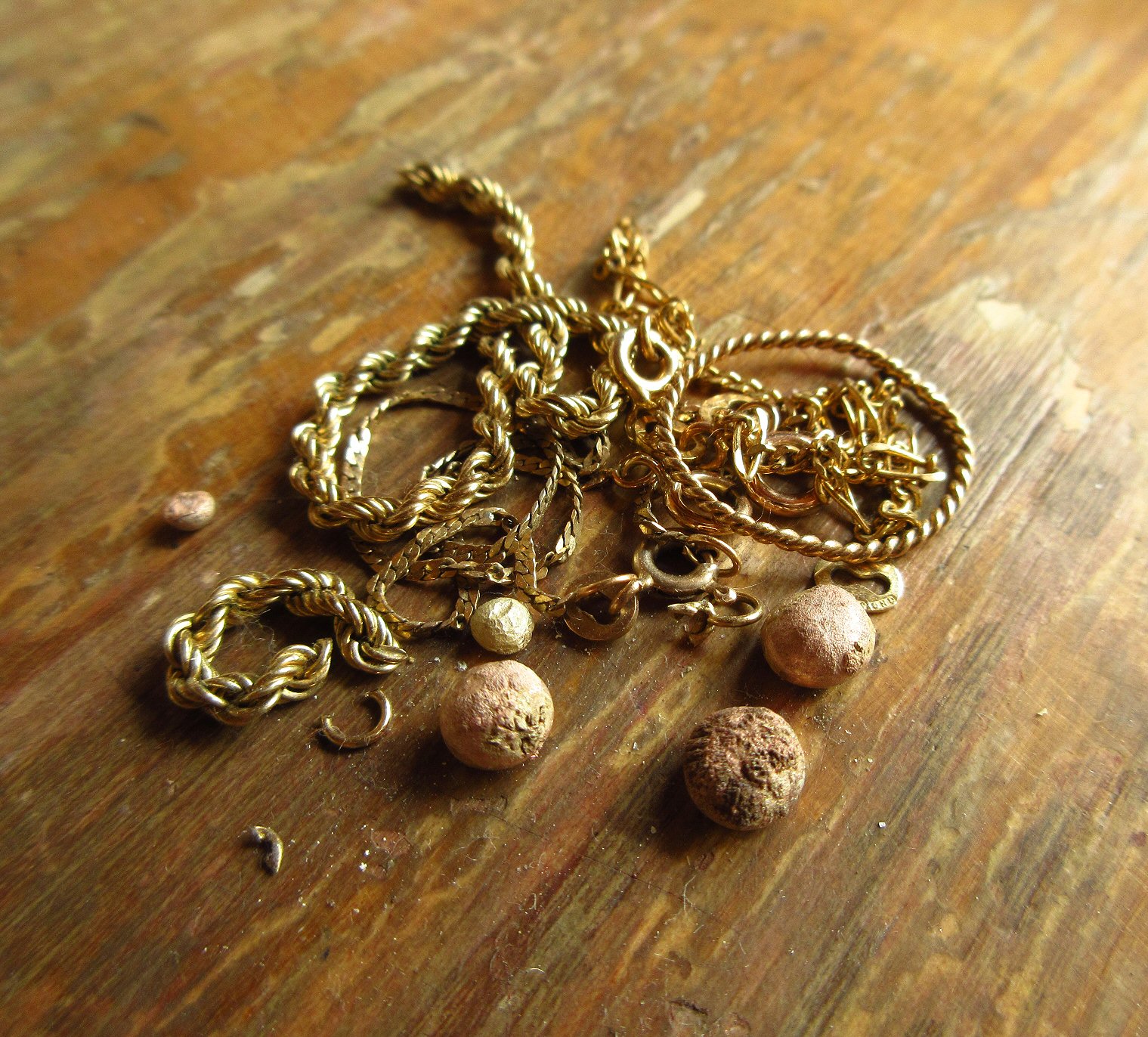 Turning My 9ct Gold Scrap Into A Pair Of Earrings