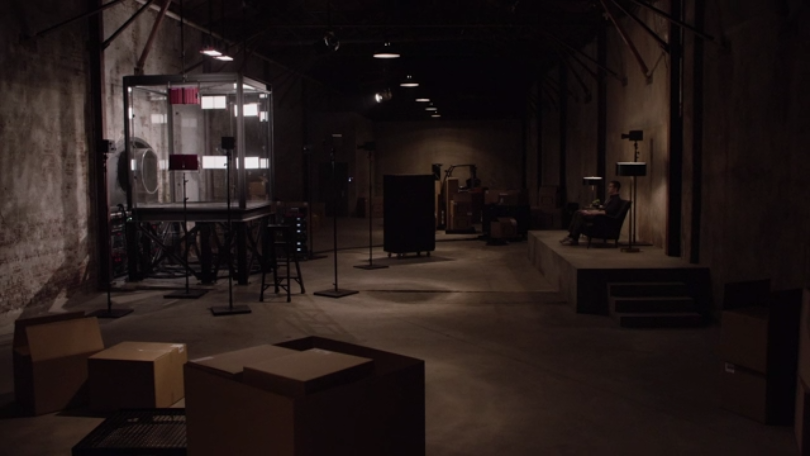 A Convex Mirror: Twin Peaks