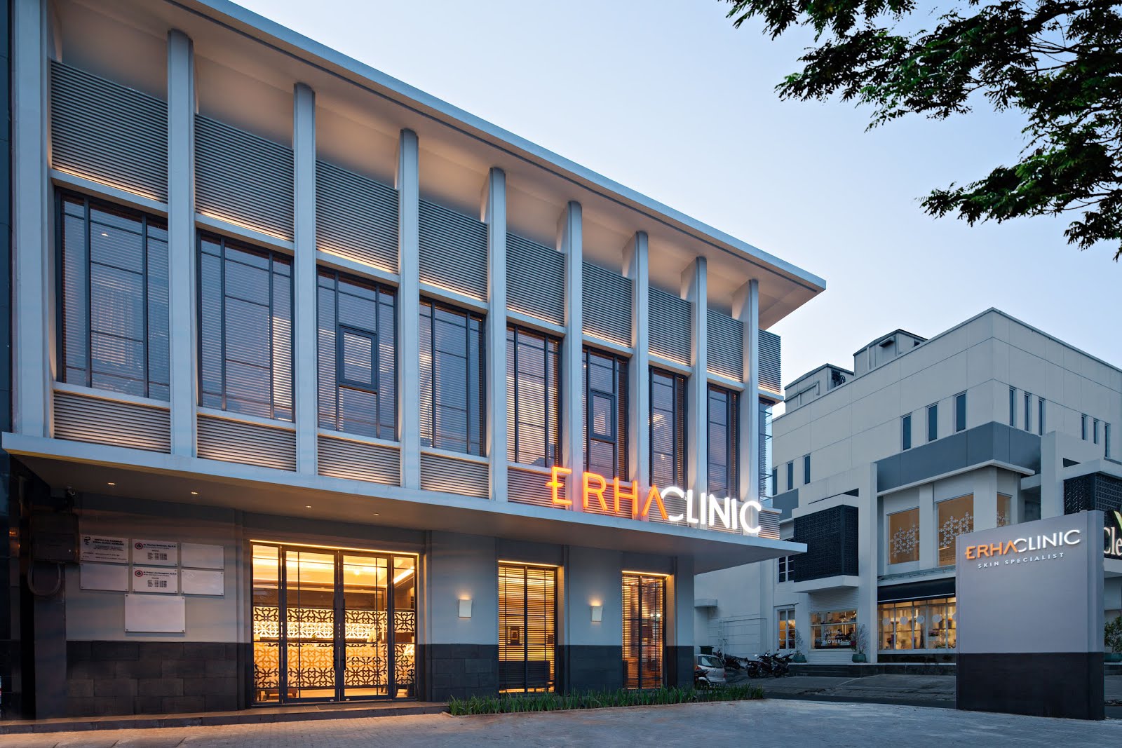 [REVIEW] Erhair Hair Grow Shampoo & Serum by Erha Dermatology