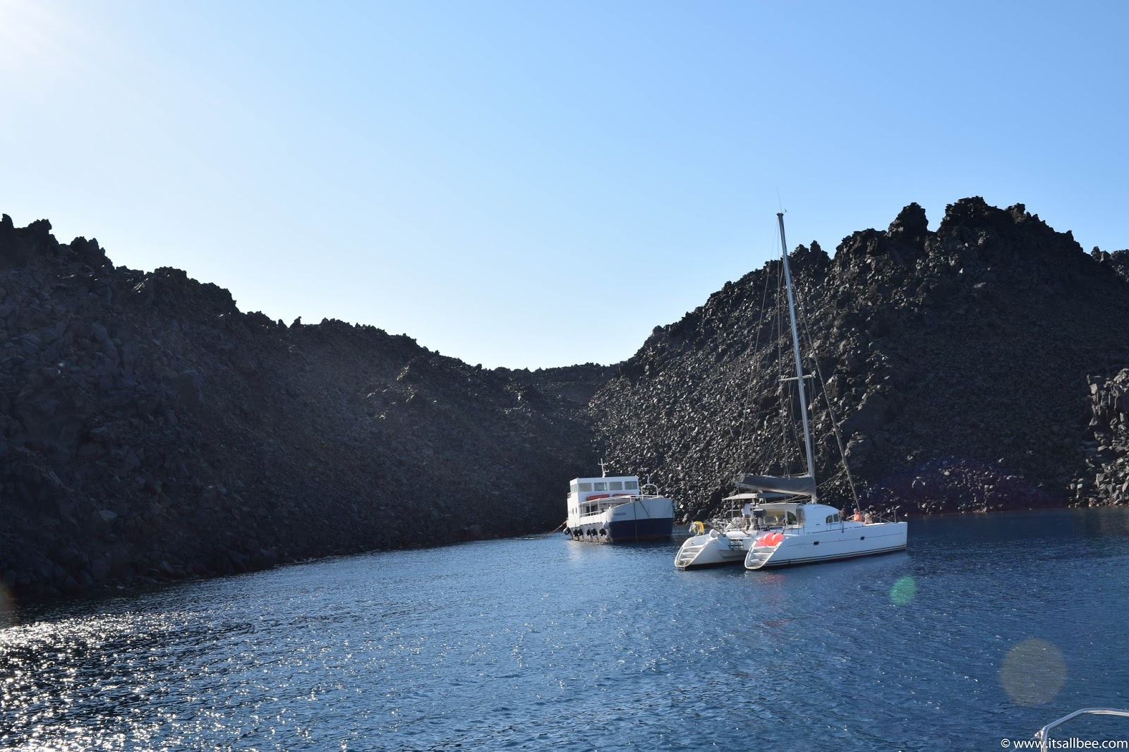 Sailing Greek Islands | sailing tours santorini