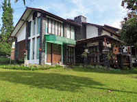 VILLA YANG MURAH DI LEMBANG BANDUNG http://vilaistanabungavilage.blogspot.com/2014/04/villa-yang-murah-di-lembang-bandung.html