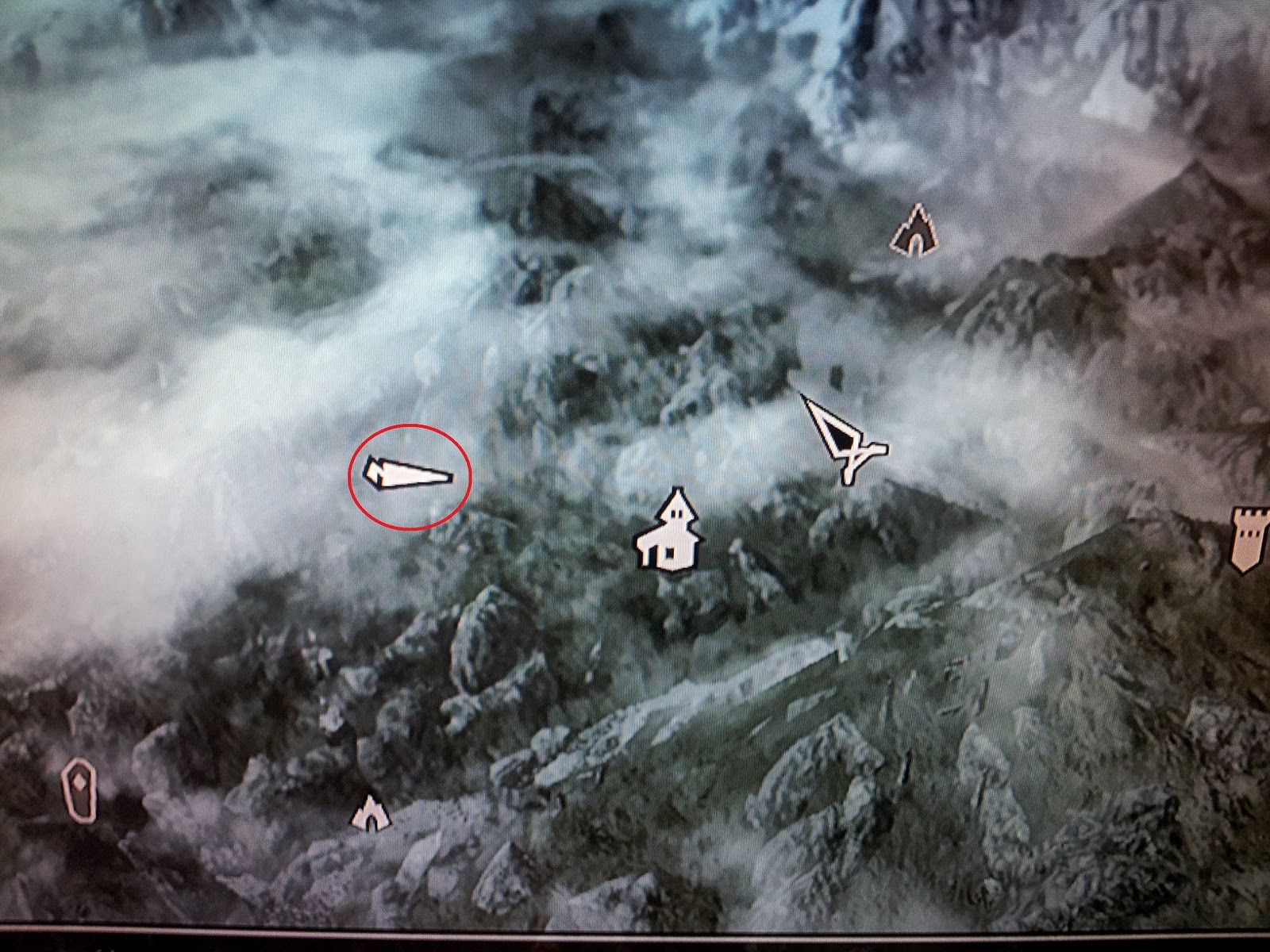 Lista con la localización de 50 libros Skyrim Universo Online