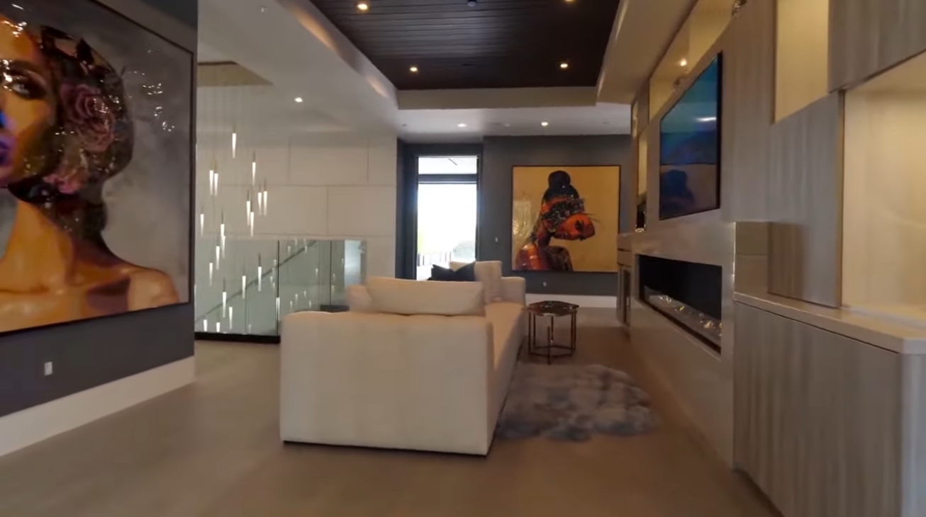 50 Photos vs. 1475 Bel Air Rd, Los Angeles, CA vs. Luxury Bel Air Mansion Interior Design Tour