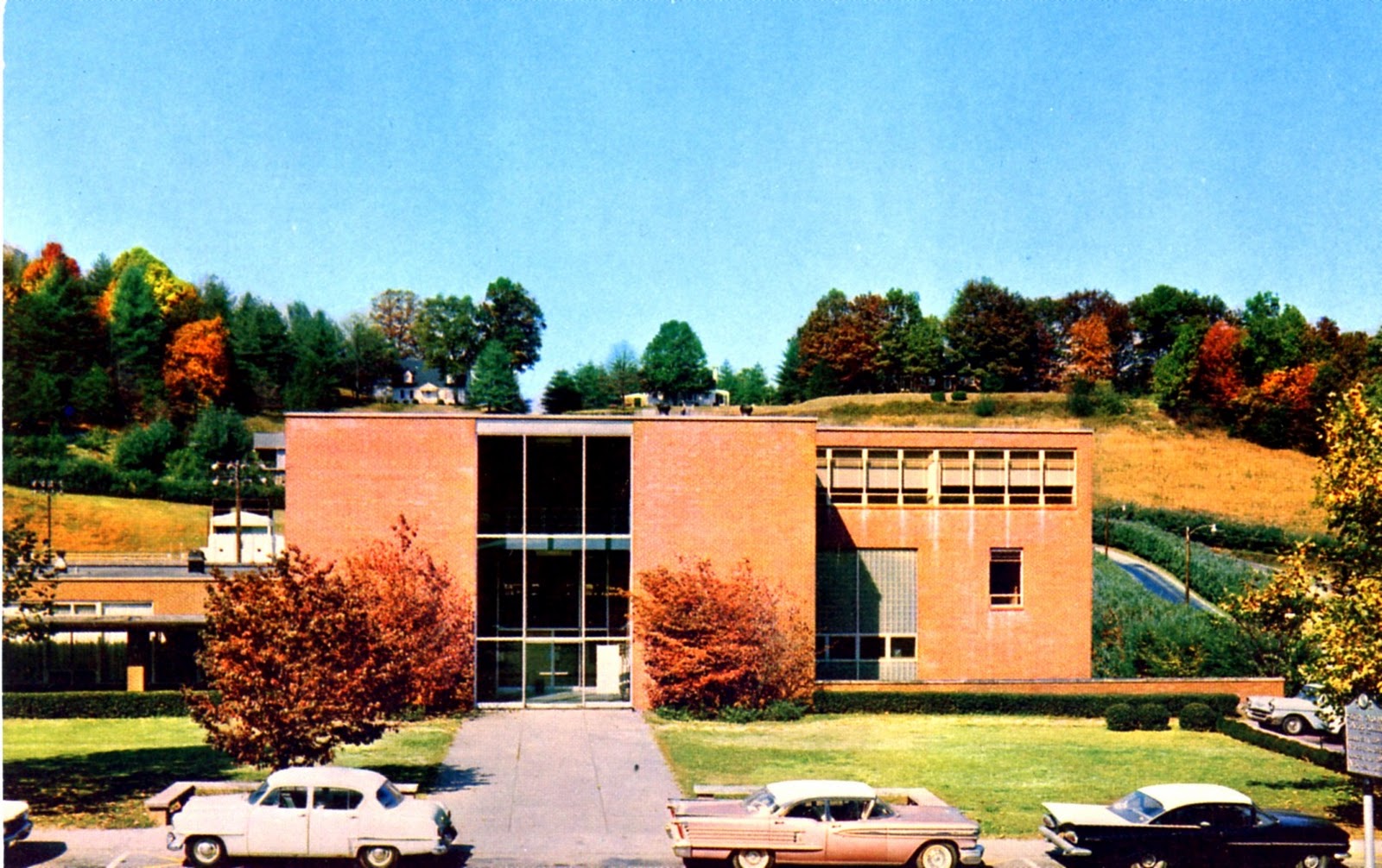 Library Postcards Hiram T. Hunter LIbrary, Western Carolina College