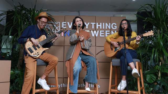 Andien ft Endah N Rhesa - Everything In Between