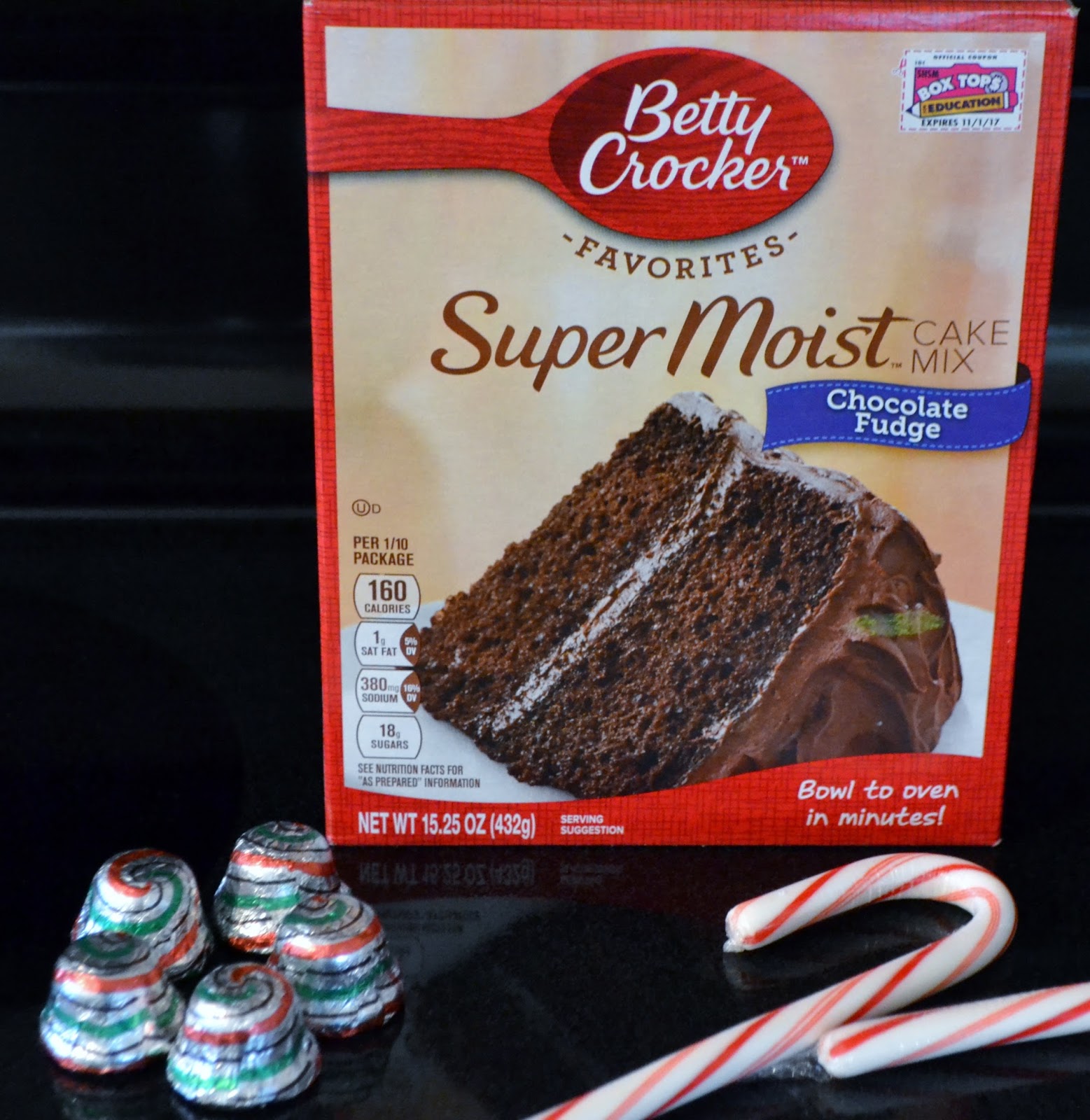 Chocolate Peppermint Cupcakes with Betty Crocker, Hershey's and Shaws 