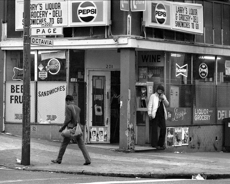 46 Amazing Black and White Photos That Capture Street Scenes of San ...