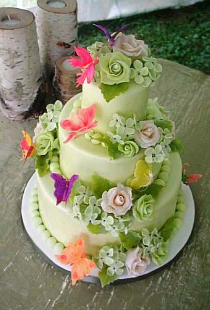 Pictures Of Flowers On Cakes Pictures Of Flowers On Cakes