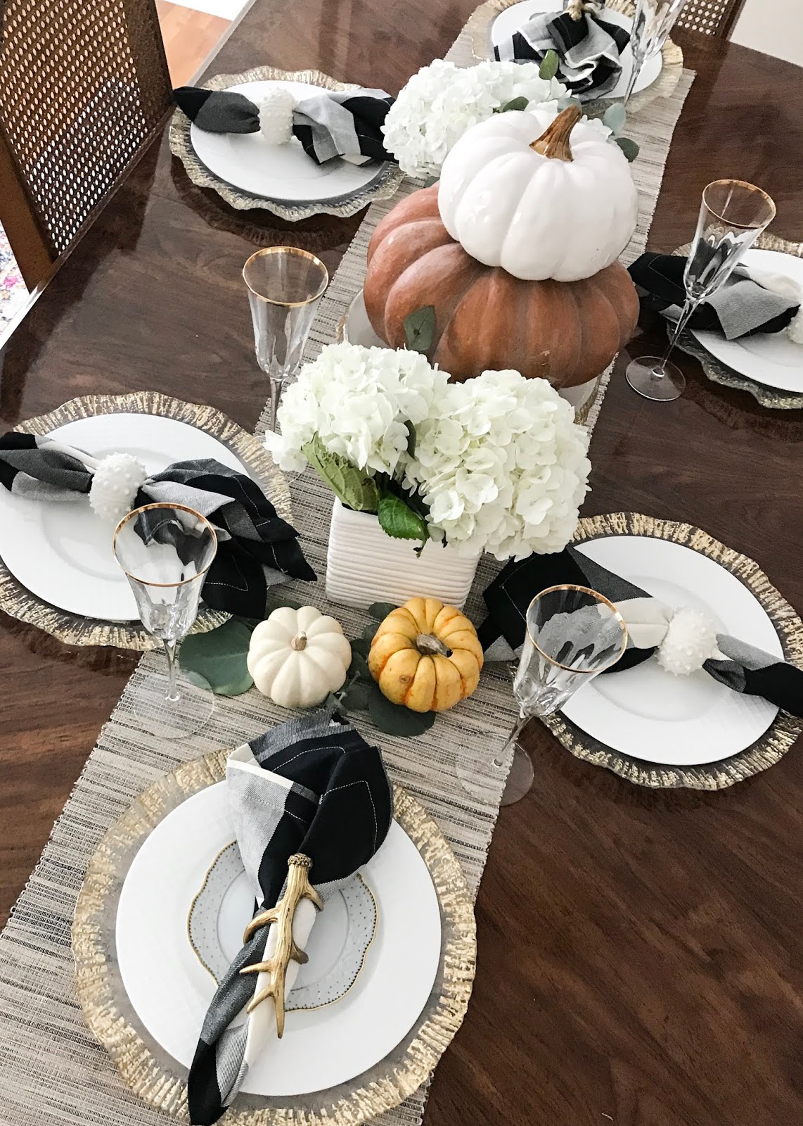 Thanksgiving-Inspired Tablescape | Southern Style | a life + style blog
