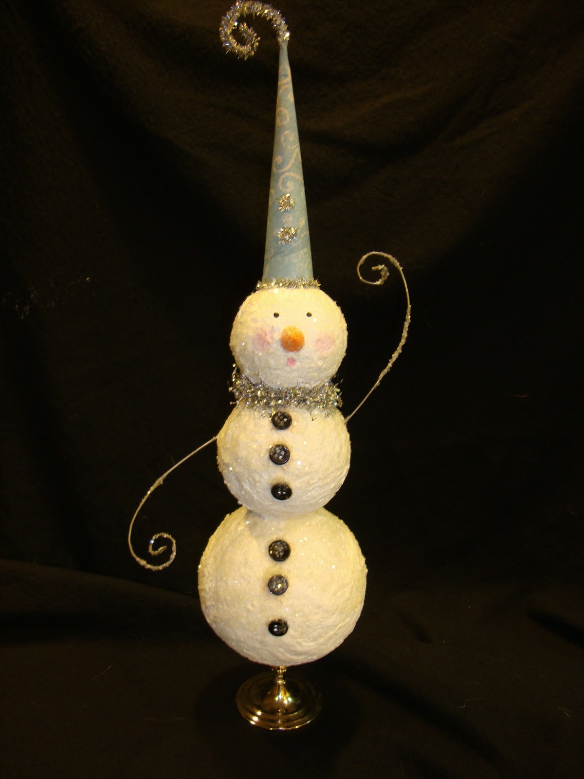 Shabby Tea Party: My Pedestal Snowman Project