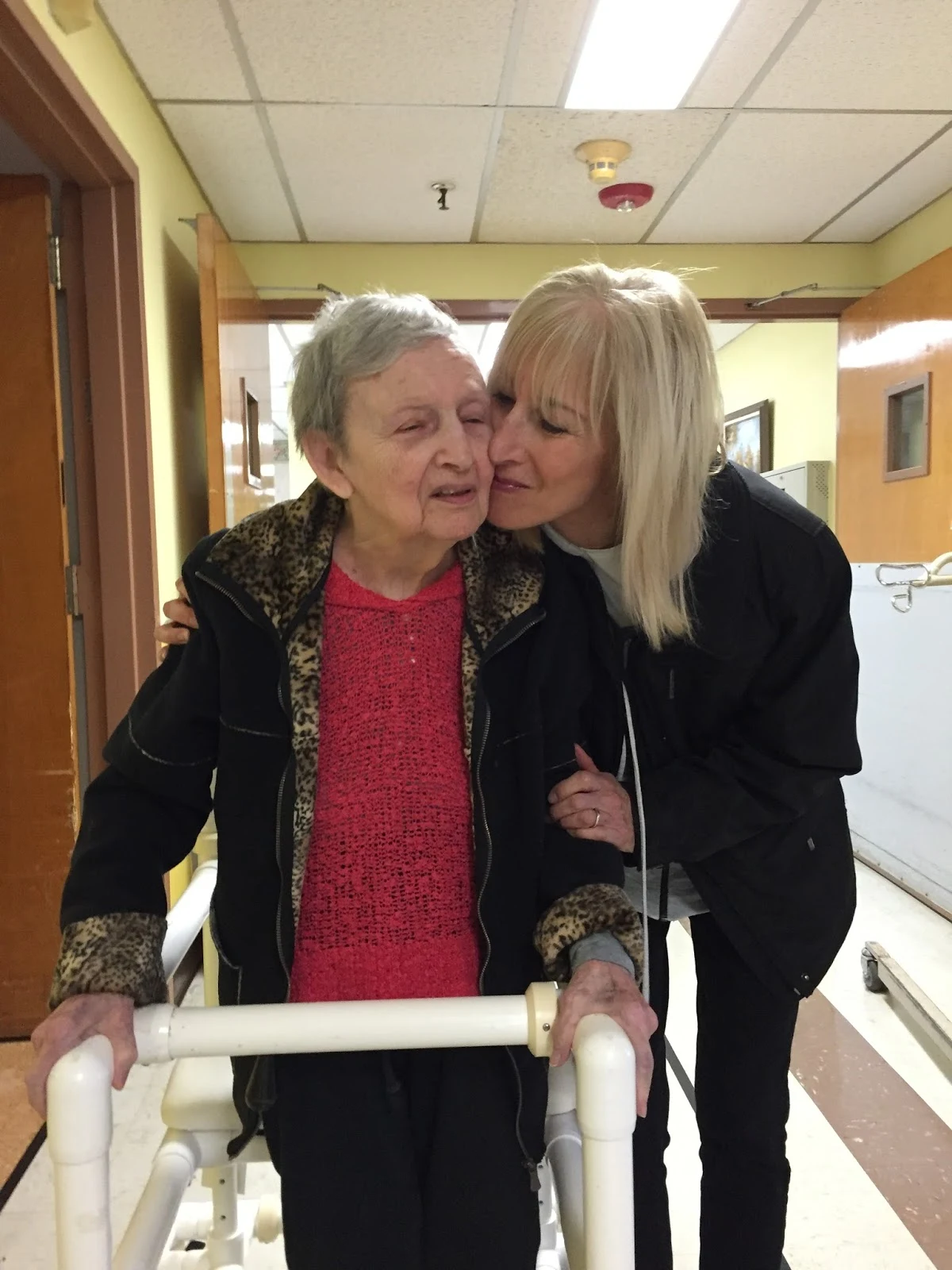 Gorgeous Soap Stars' Mum Dies On Mother's Day After Long Battle With Alzheimer's Design in HD