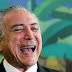 Três pitacos sobre ...